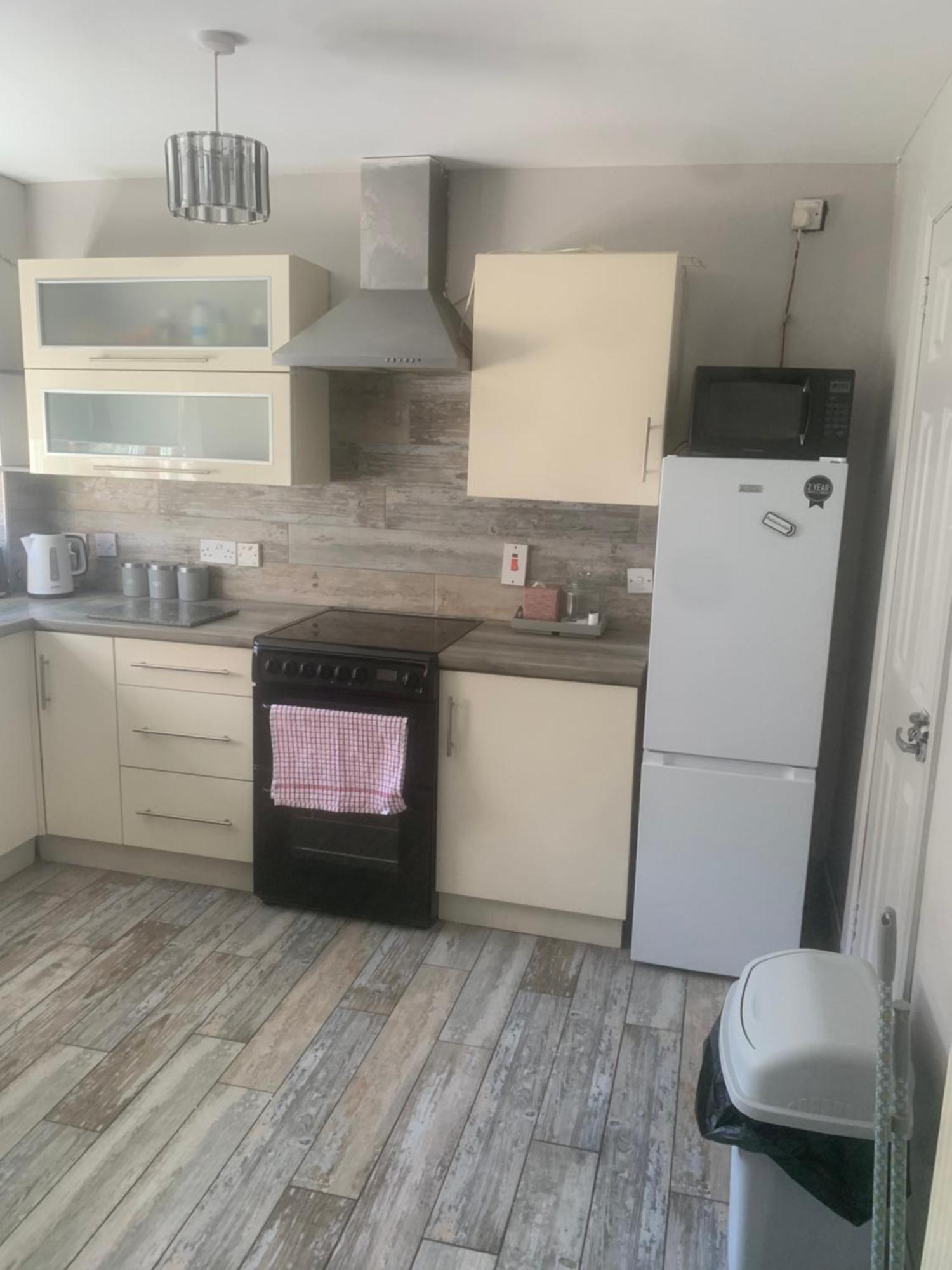 2 Bedroom House *